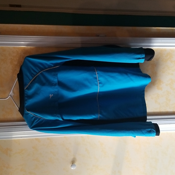 Diadora light weight jacket - Picture 2 of 7